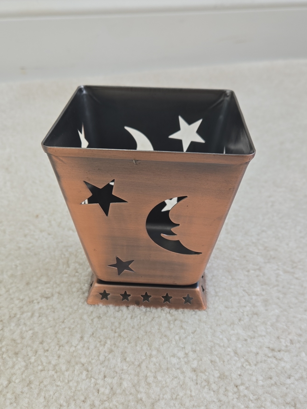 Moon & Star Metal Candle Holder
